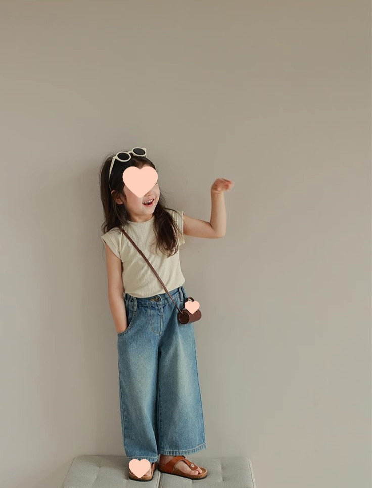 Easy Fit Jeans – Washed Blue