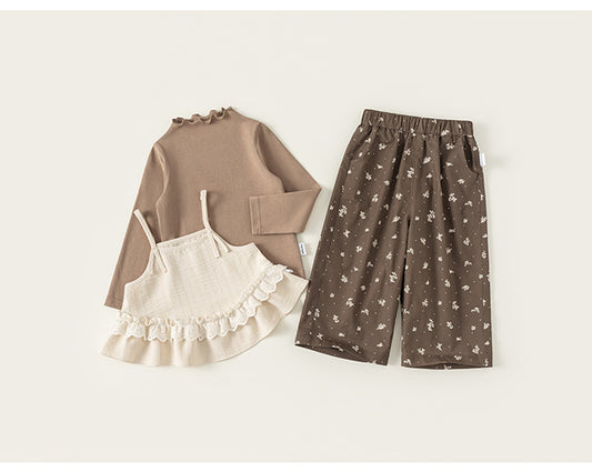 Vintage Meadow 3-Piece Ruffle Set