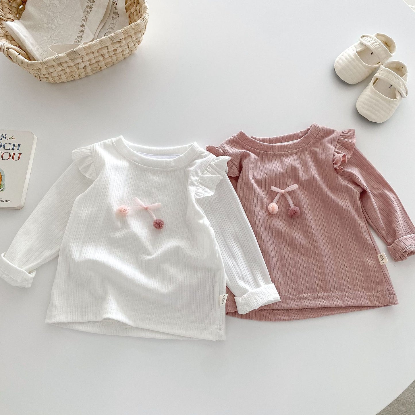 Long-Sleeve Shirt with pom poms