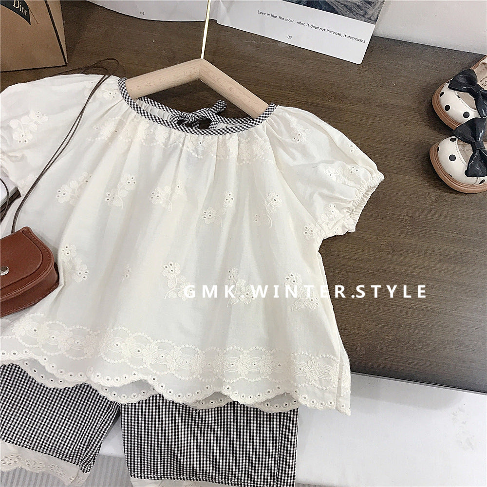 Eyelet Picnic Set