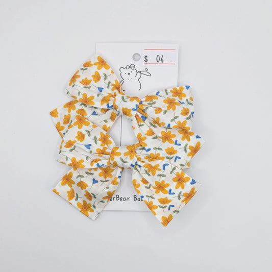 Neutral Plaid Bow Clips