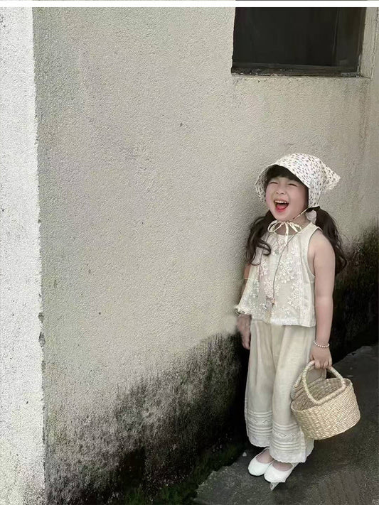 Vintage Lace Linen Set – 2-Piece Neutral Outfit for Toddler Girls