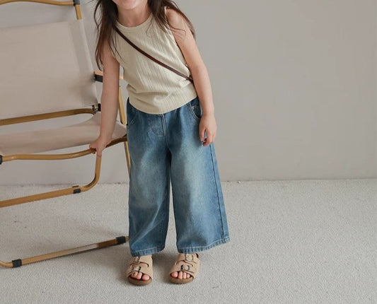 Easy Fit Jeans – Washed Blue