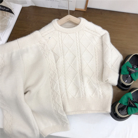 Cozy Cream Cable Knit Set – Toddler Sweater & Pants Outfit