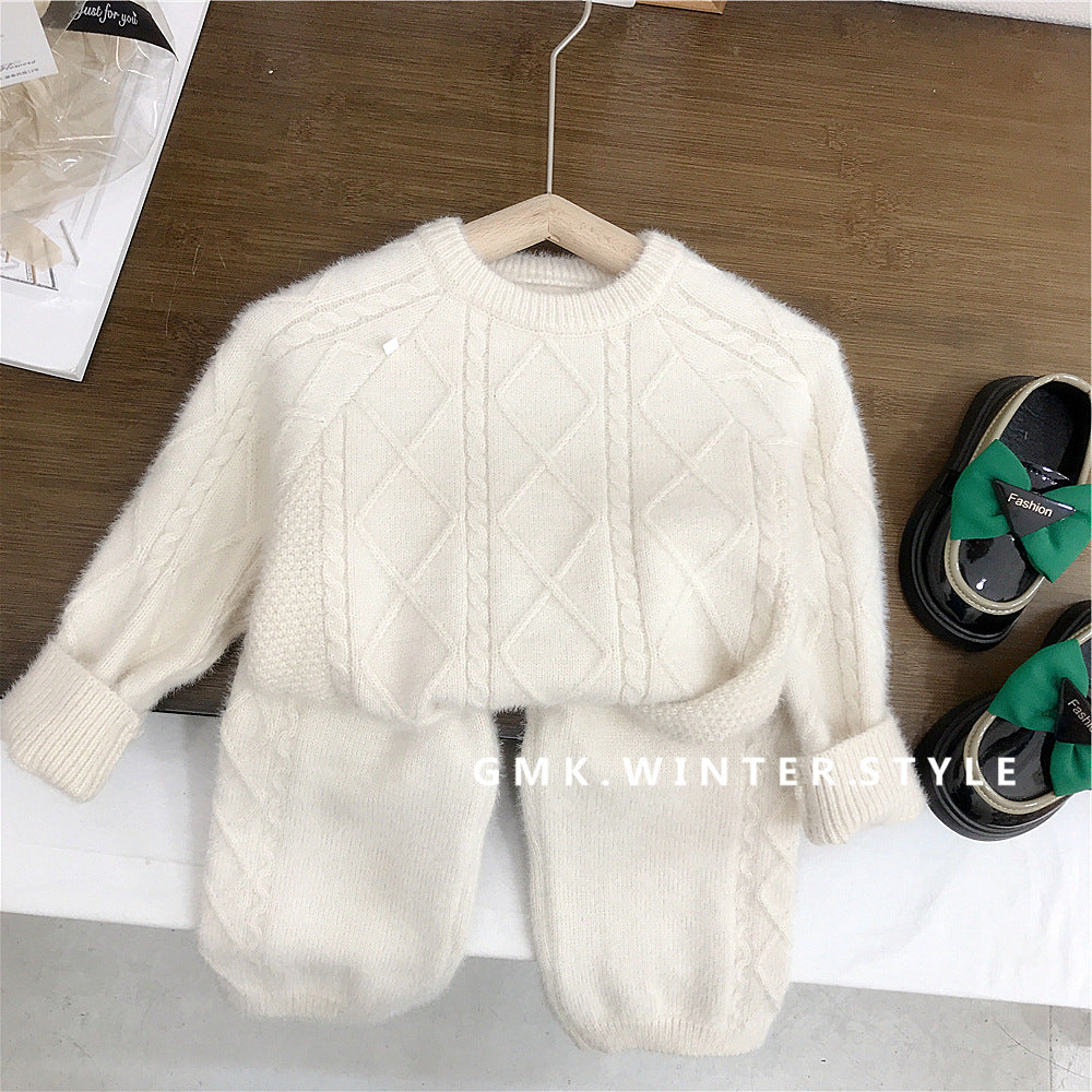 Cozy Cream Cable Knit Set – Toddler Sweater & Pants Outfit