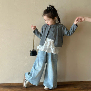 Wide-Leg Light Wash Jeans