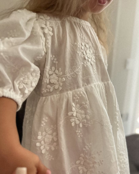 Heirloom Embroidered Puff Sleeve Dress – Classic White