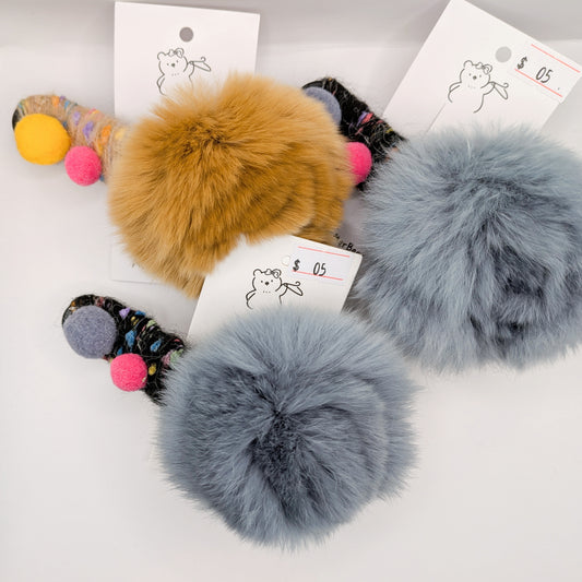 Pom Party Hair Clips – Fluffy & Colorful