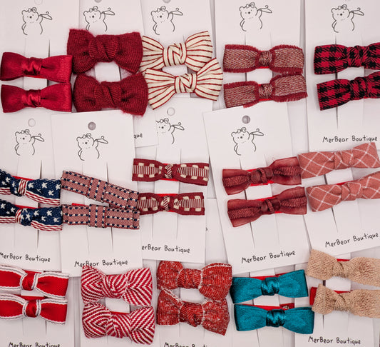 Festive Bow Hair Clip Sets (Set of 2)